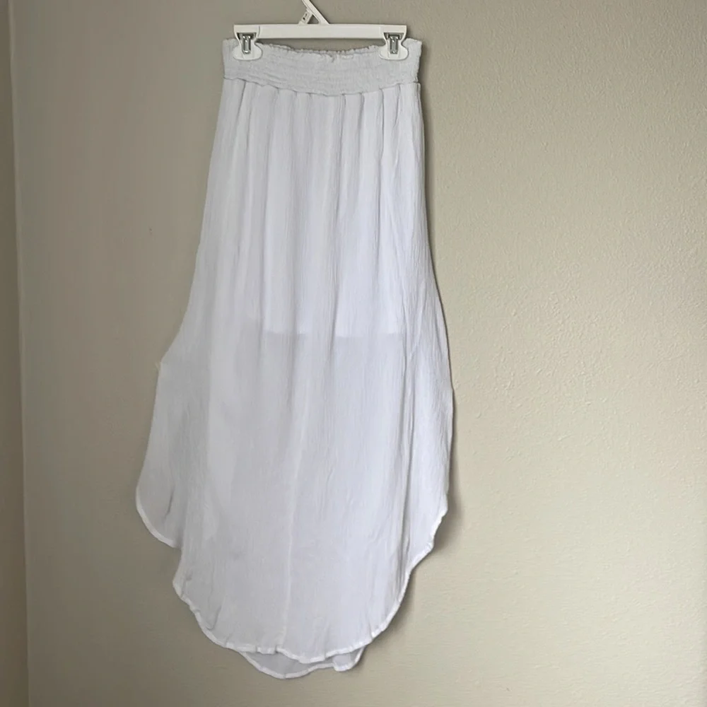 JOE B  White Wrap Skirt - Picture 2 of 2